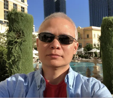 a picture of OJ wearing sunglasses 