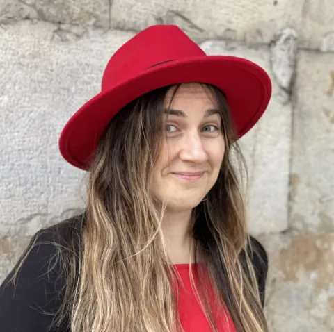 Katya Gordeeva, Red Hat