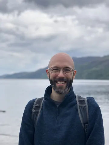 Rich Monk, Consulting Detective, Red Hat